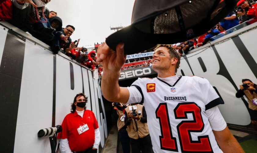 NFL: Tom Brady desiste de aposentadoria e disputará próxima temporada