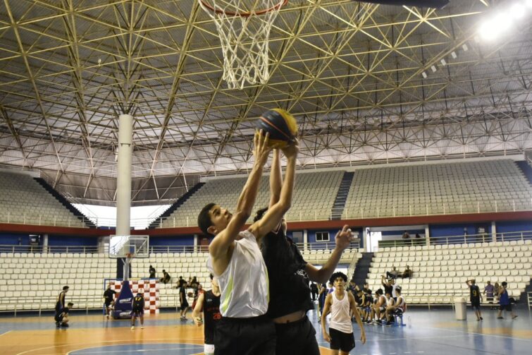 Arena Amadeu Teixeira é palco da 8ª edição do Circuito 3X3 Manaus de Basquete