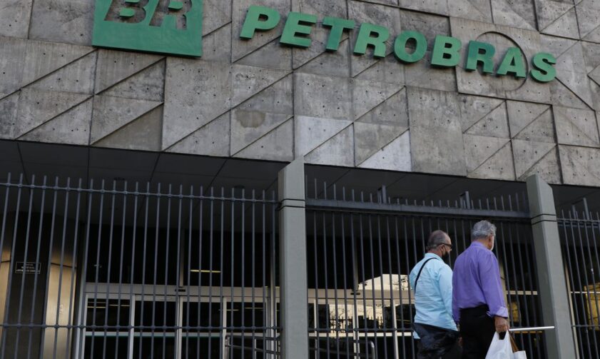 Petrobras defende reajustes de preços para evitar desabastecimento