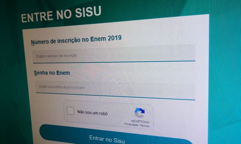 Começa hoje convocação da lista de espera do Sisu 2022