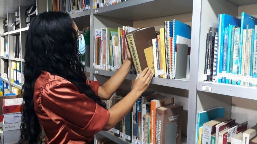 Programação em comemoração ao Dia da Biblioteca, acontece até próxima quarta-feira (13)