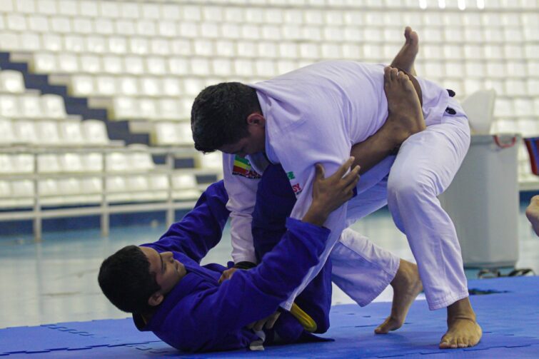 Mãe encontra chance de seu filho realizar sonho de ser atleta profissional, em projeto esportivo