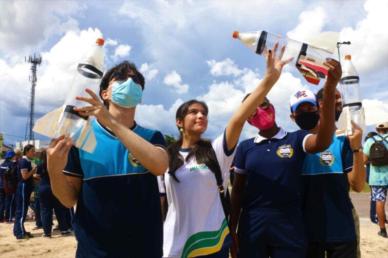 Mostra de foguetes: alunos lançam protótipos e tentam classificação para etapa nacional