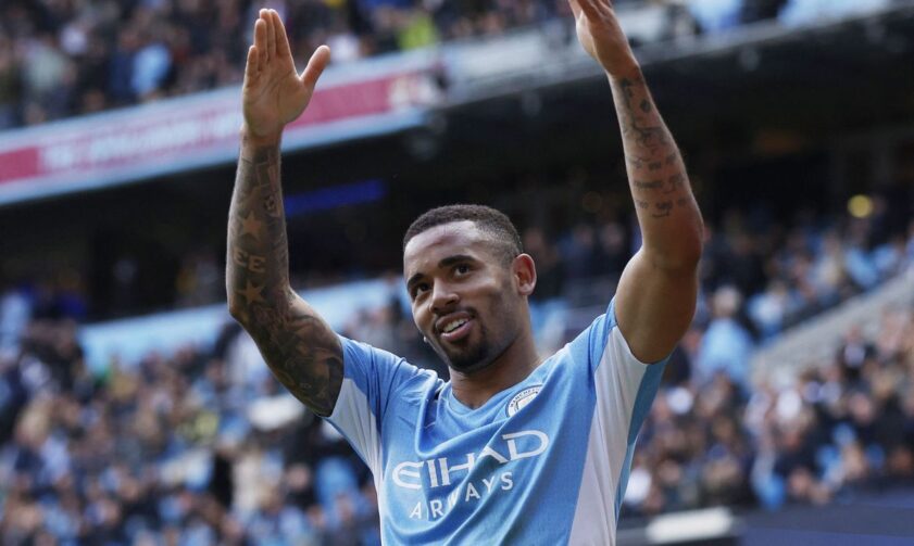 Gabriel Jesus diz que não é momento certo para falar de futuro no City