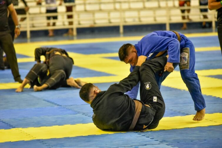 Mais de 1,7 mil atletas participaram do campeonato amazonense de jiu-jitsu no fim de semana