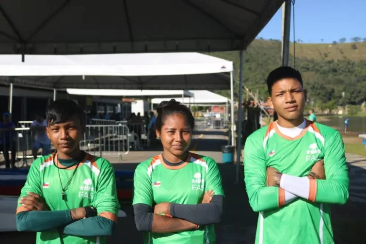 Atletas indígenas do Amazonas ganham destaque em primeira competição nacional de canoagem