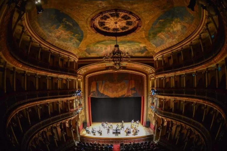 Teatro Amazonas terá programação variada com concertos e espectáculos na 1ª quinzena de junho