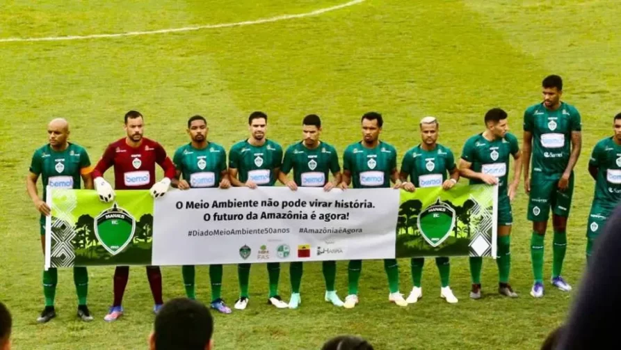 Manaus F.C estende faixa pela Amazônia no dia do meio ambiente