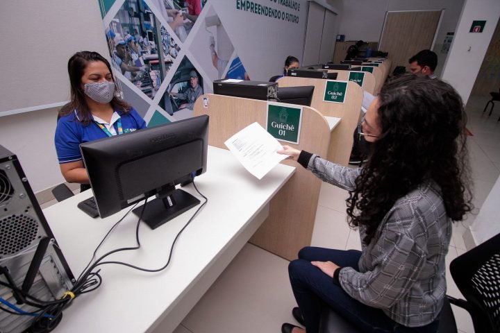 Sine Manaus oferta 205 vagas de emprego nesta terça-feira (12)