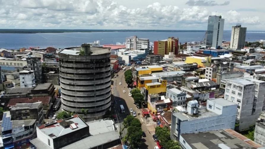 Edifício-garagem vai a leilão nesta segunda pelo valor inicial de mais de R$ 5 milhões