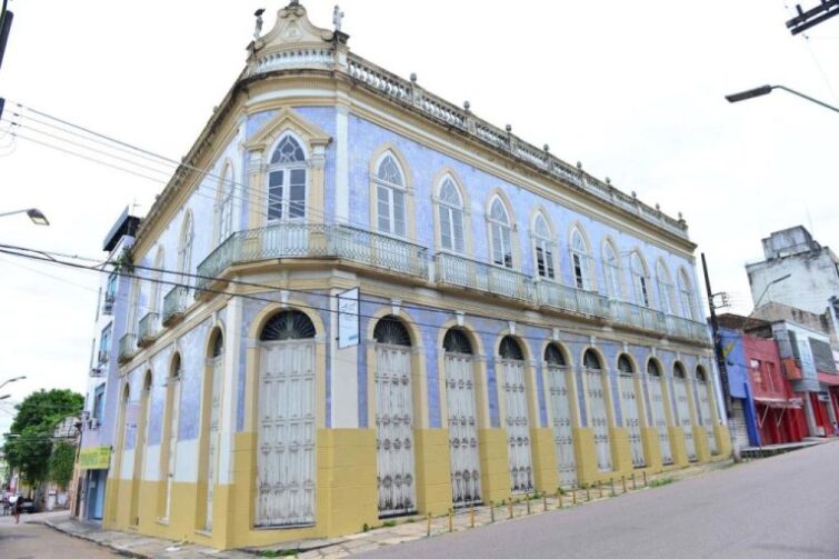 Largo São Sebastião e espaços culturais recebem eventos nesta quinta e sexta-feira