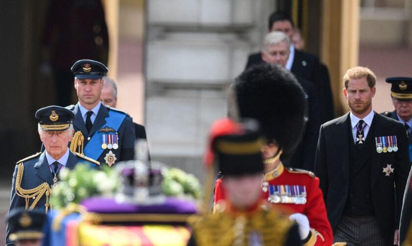 Londres inicia seu último adeus a Elizabeth II