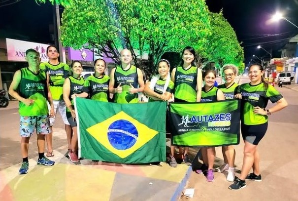 G1 - Com caminhada e corrida, jovem de Manaus emagrece 18 kg em 3