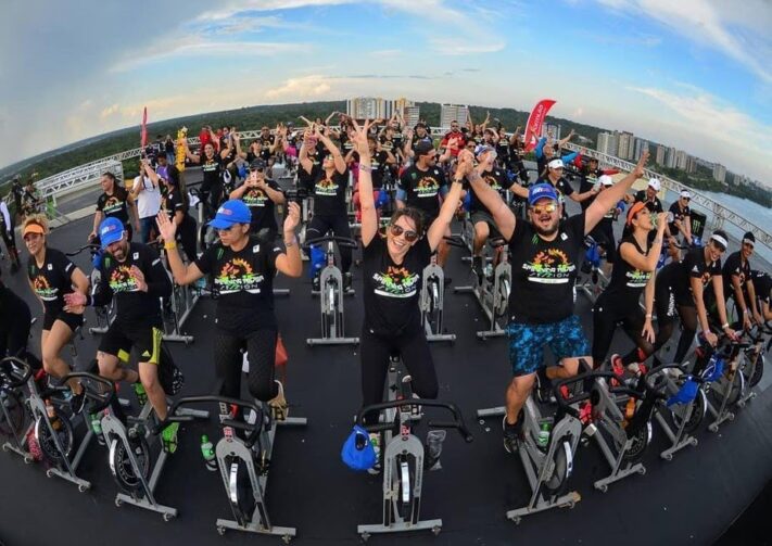 Bemol Farma patrocina 3ª edição do Spinning River Session em Manaus