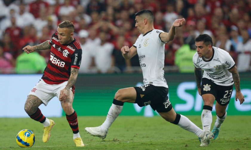 Flamengo e Corinthians se reencontram após final da Copa do Brasil