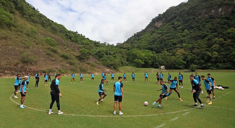 Motivado na reta final do Brasileirão, Botafogo recebe o Cuiabá