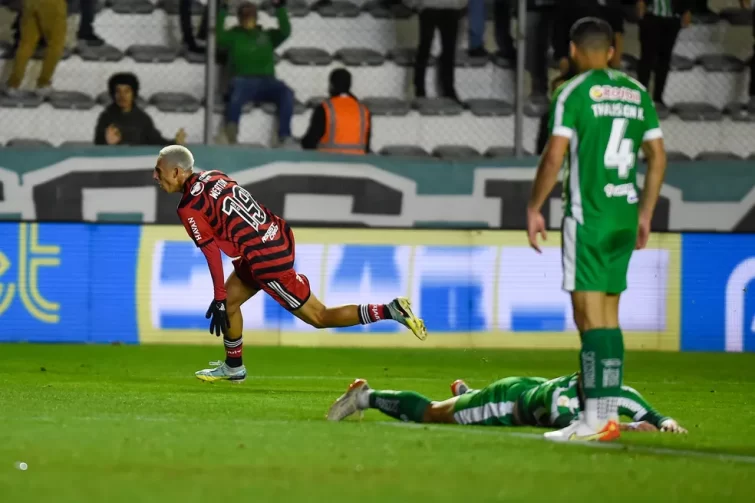 Amazonense Werton marca o primeiro gol pelos profissionais e Flamengo empata com o Juventude