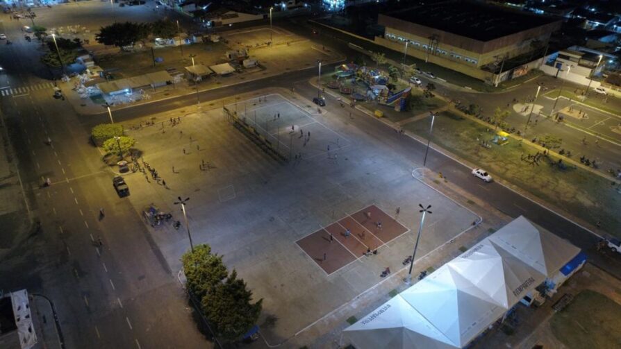 Réveillon 2023 em Parintins terá atrações musicais e sorteio de duas motos 0 km