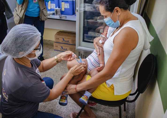 Saúde do Amazonas reforça importância da vacinação contra poliomelite
