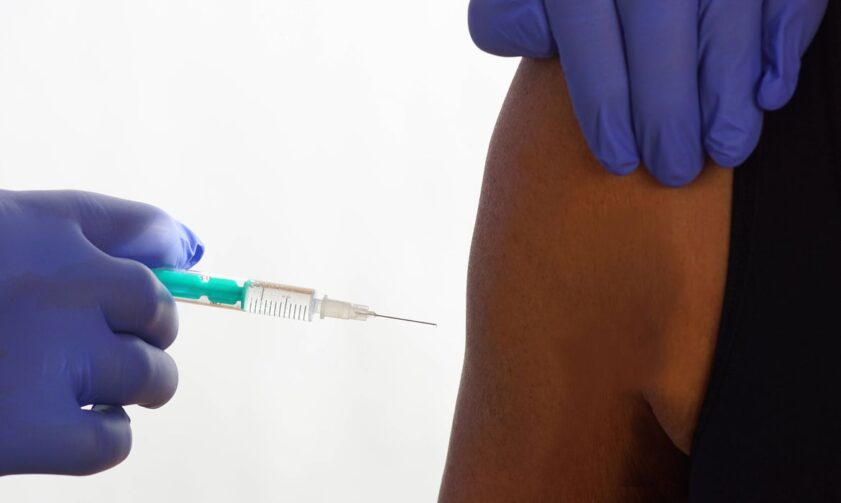 Vacinação contra a mpox começa em março em todo país