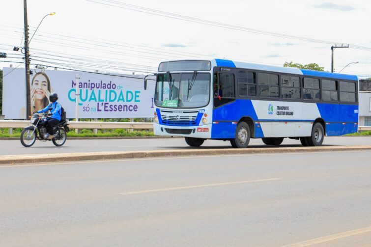 Ônibus urbanos voltam a atender bairros de Ji-Paraná