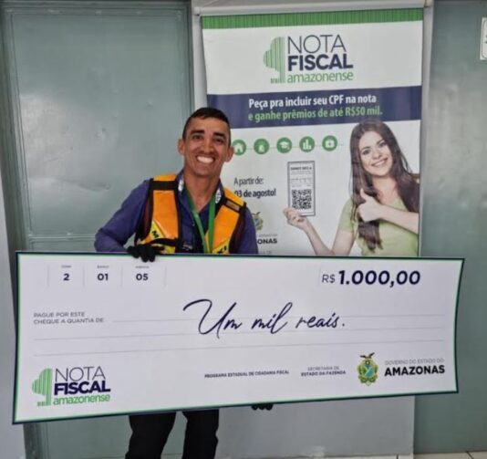 Ao atualizar cadastro, mototaxista de Parintins descobre que ganhou prêmio da Nota Fiscal Amazonense