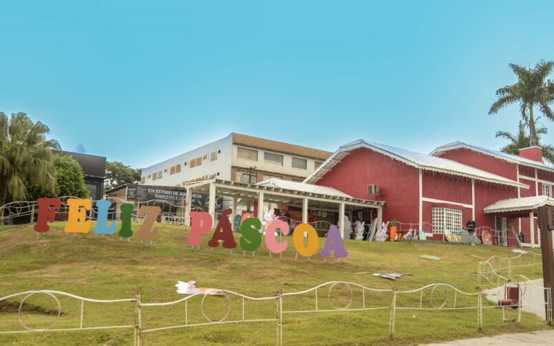 Área da Casa do Papai Noel é transformada em Espaço do Coelho da Páscoa em Ji-Paraná