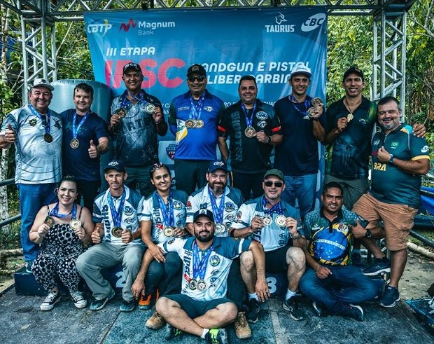 Atiradores de Ariquemes conquistam vitórias no torneio de tiro esportivo em Manaus