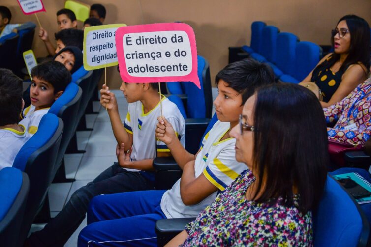 Campanha Julho Coral é oficialmente lançada na Escola Jardim dos Migrantes, em Ji-Paraná