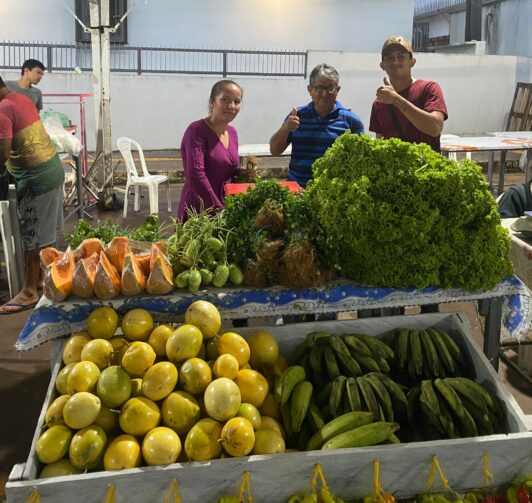 Feira do Produtor de Presidente Figueiredo é opção de produtos frescos e de qualidade