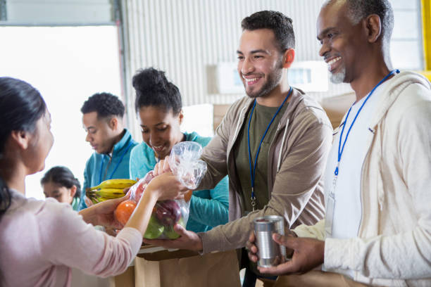 Projeto de Voluntários na 38ª Expoari: doação de alimentos para ajudar a comunidade local