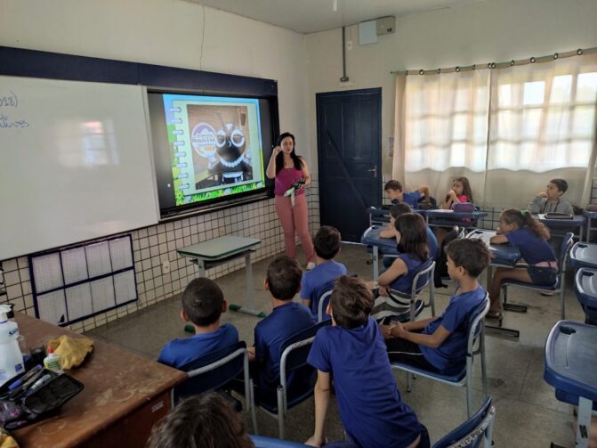 Palestras educativas orientam alunos sobre os cuidados contra a dengue em Ji-Paraná