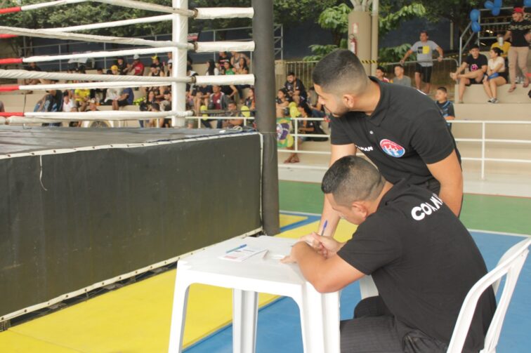 Incentivo para profissionalização, ensino da arbitragem de Muay Thai deve favorecer lutadores e treinadores do Amazonas