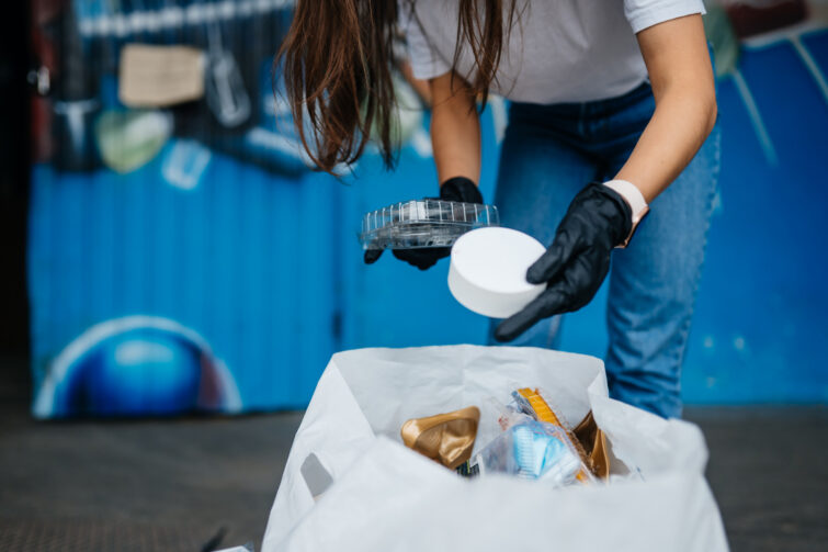 Catadores de materiais recicláveis são convocados para atualização de cadastro em Ariquemes