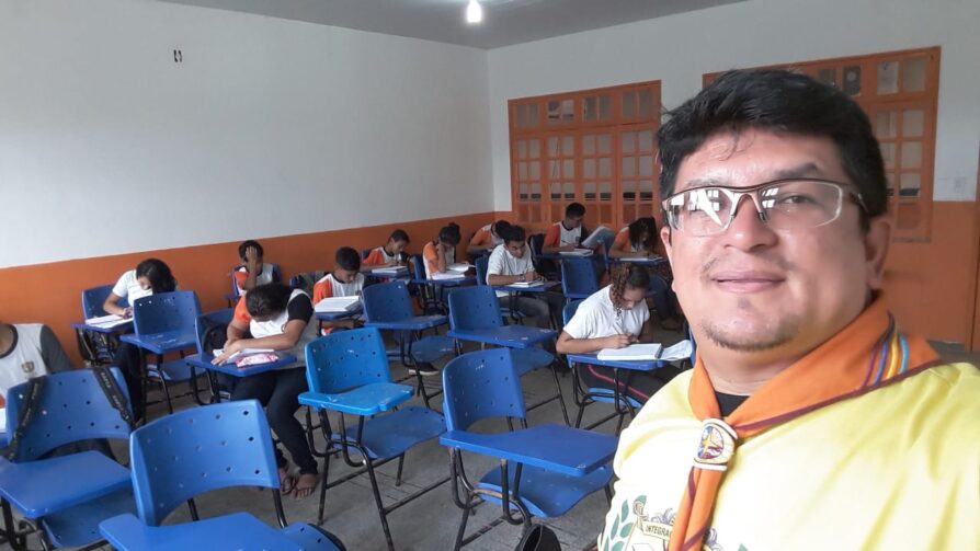 Amor à profissão: Conheça Jorge Brasil, educador em Rio Preto da Eva