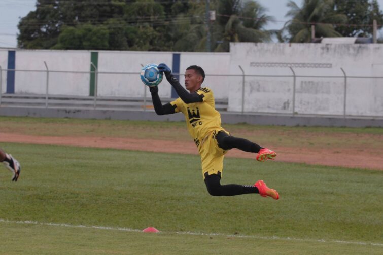 Princesa do Solimões, de Manacapuru, anuncia renovação com goleiro para 2024