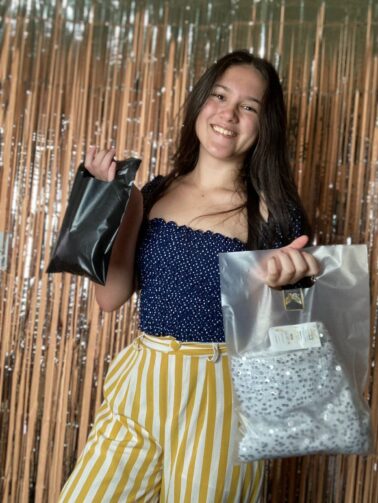 Conheça a história de Ramilly Ribeiro, dona de uma loja de roupas online em Careiro Castanho