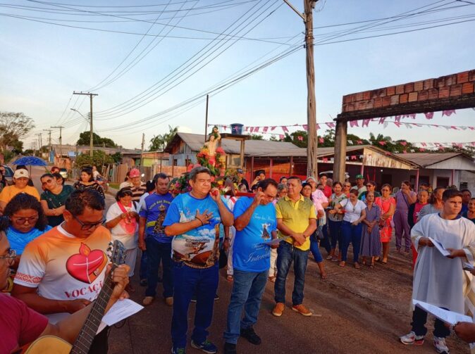 Festejos em honra a São Sebastião são encerrados com tradicional procissão e missa em Autazes