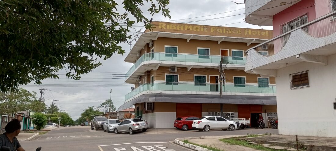 Descubra as opções hoteleiras no município de Maués