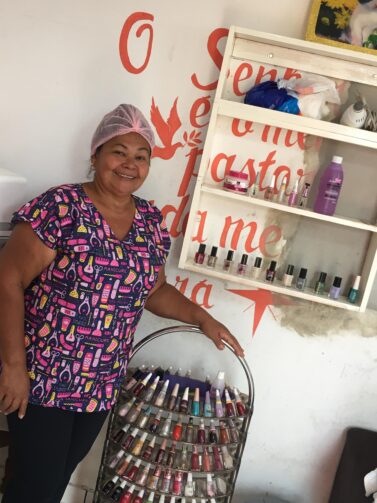 Esmalteria da Ray: uma trajetória empreendedora e apaixonada pela manicure em Rio Preto da Eva