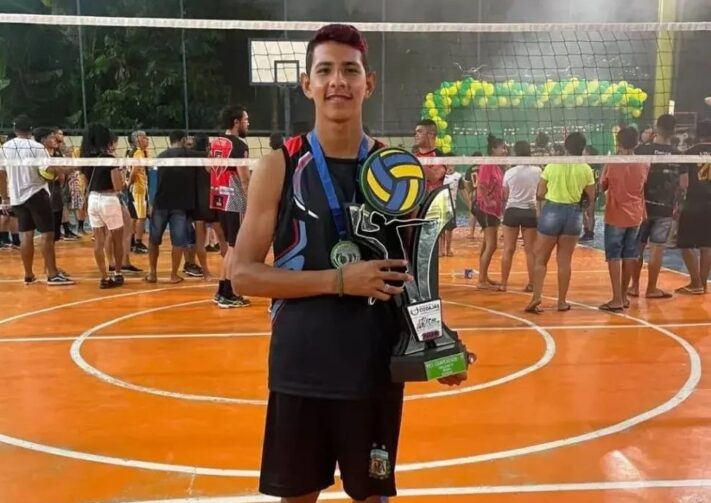 Amor pelo esporte: Eduardo Alves é jogador de voleibol em Codajás