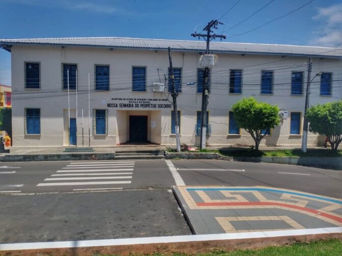 Conheça a história de fundação da Escola Estadual Nossa Senhora do Perpétuo Socorro, localizada em Coari