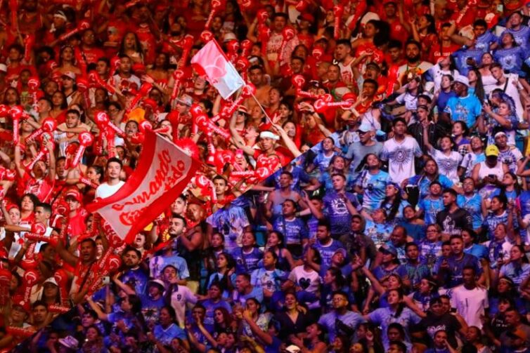 Festival de Parintins: galeras terão permissão para levar água e lanche individual