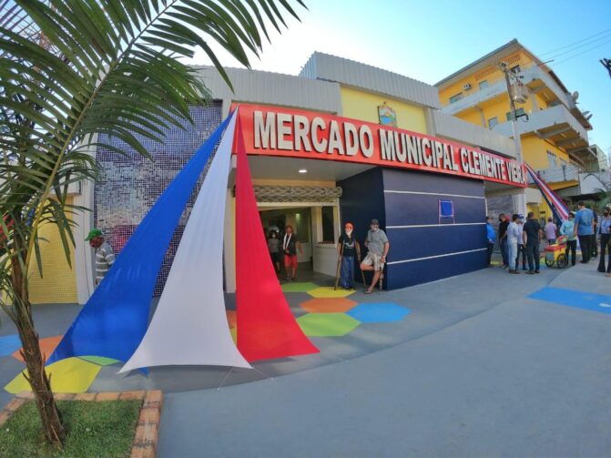 Conheça o Mercado Municipal Clemente Vieira em Coari