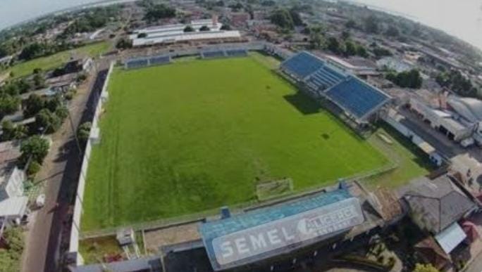 Estádio Floro Rebelo de Mendonça: palco de momentos épicos do futebol em Itacoatiara