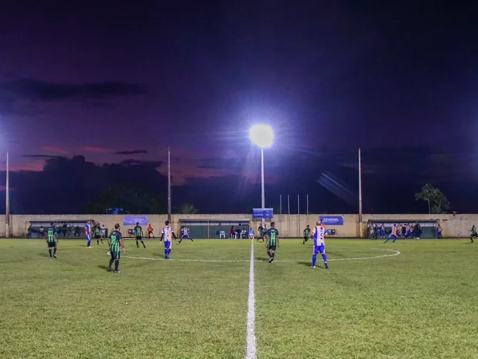 Cruzeiro do Sul realiza jogos de futebol masculino e feminino no estádio Cruzeirão
