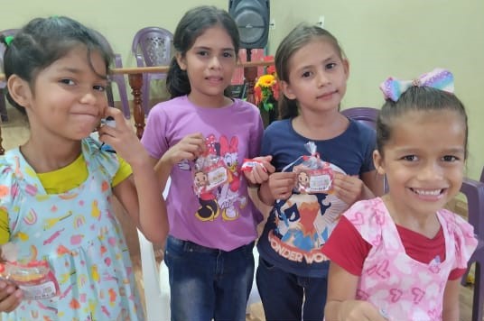 Atividade de Páscoa em Coari adoça e fortalece a fé das crianças do município