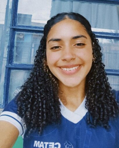 Conheça a jornada de Tayla Silva, jovem comunicadora de Manaquiri