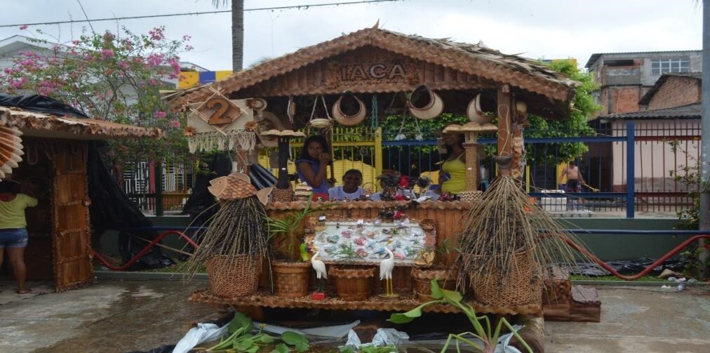 Além atrações musicais e concursos de beleza, Festa do Açaí contará com exposições de produtos que destacam o fruto amazônico