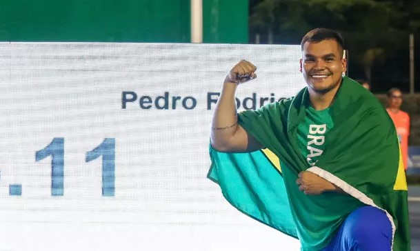 Pedro Nunes quebra recordes brasileiro e sul-americano e garante o ouro no Ibero-Americano